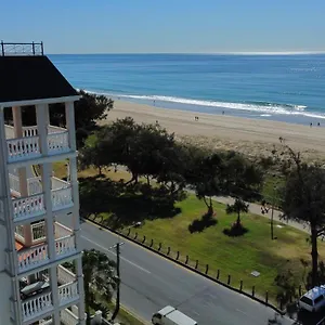 La Grande **** Gold Coast