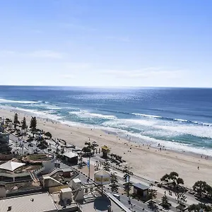 Surfers International *** Gold Coast