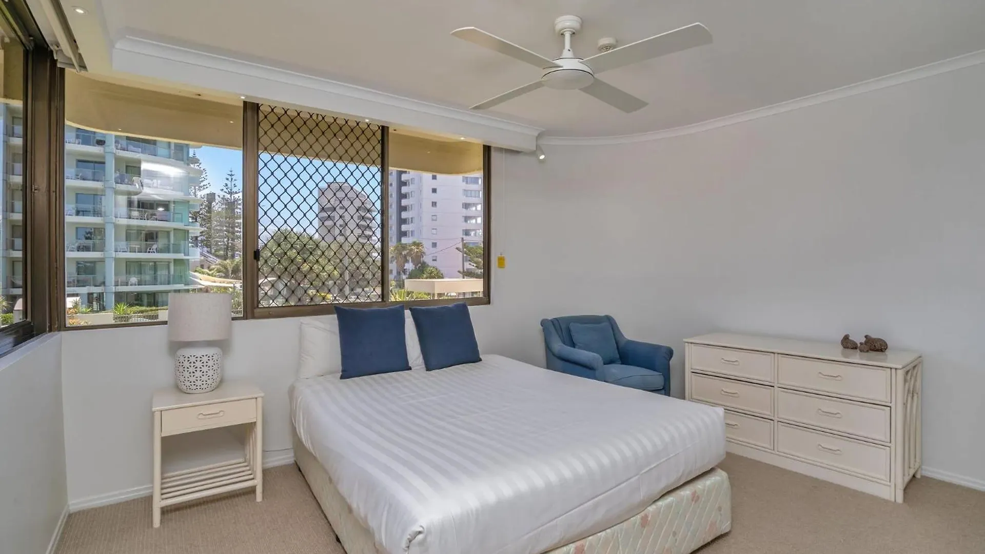 Dorchester On The Beach Gold Coast